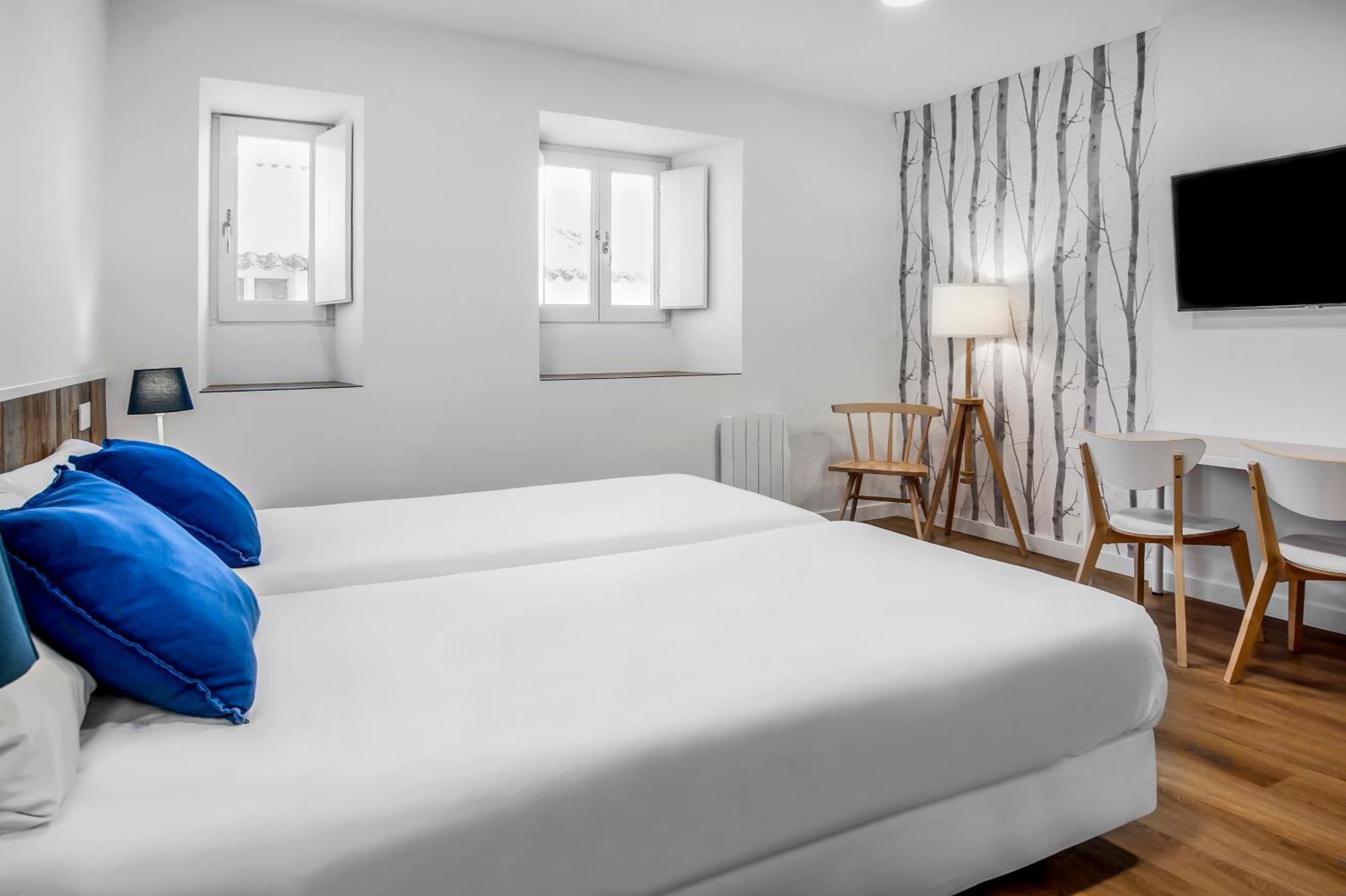 Snoe Hotel Camino Do Eume Apartamentos Puentedeume Kültér fotó